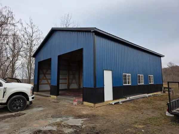 801 8th Street E, Andalusia, IL 61232