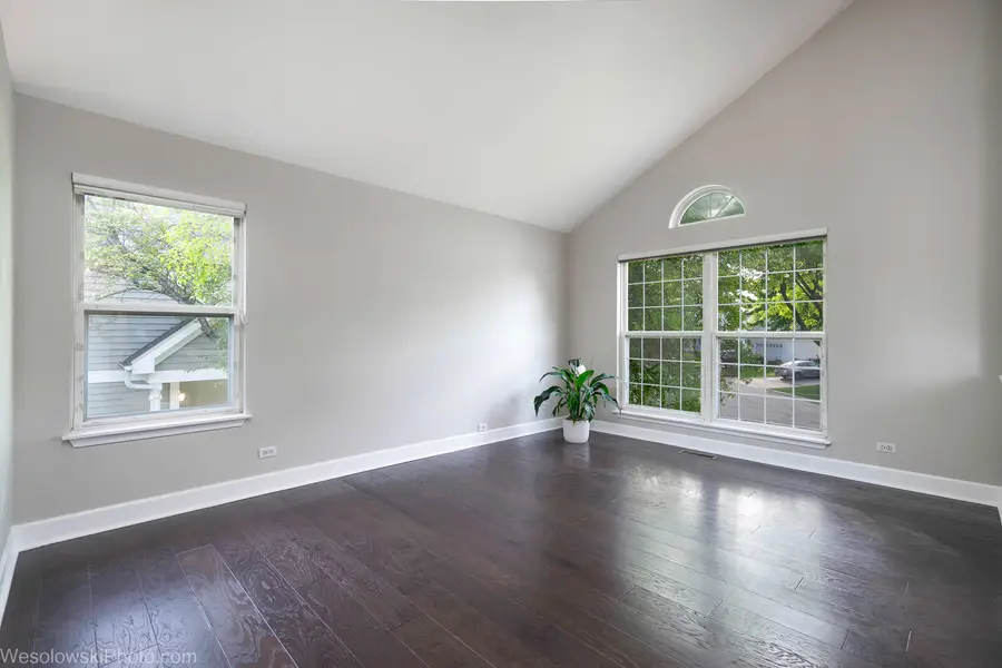 1 Coventry Court, South Elgin, IL 60177 - #3