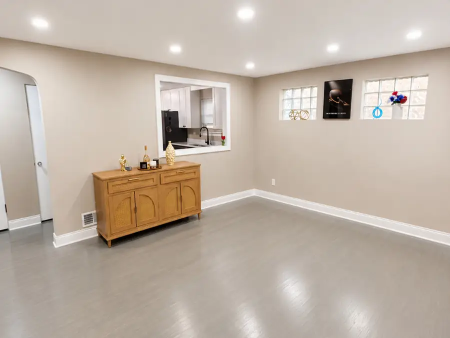 3334 Prairie Avenue, Brookfield, IL 60513 - #2