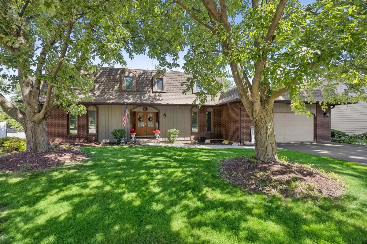 1490 Wood Avenue, Downers Grove, IL 60515 - #1