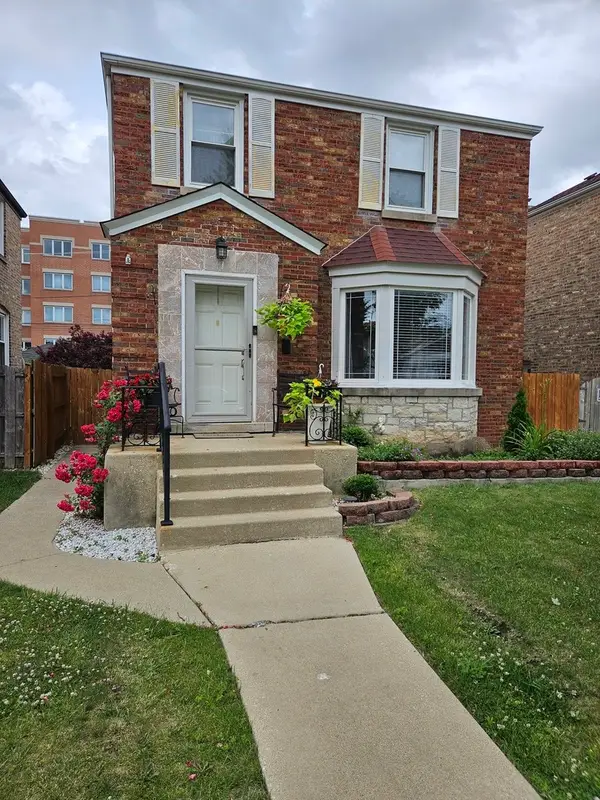 2910 N Neva Avenue, Chicago, IL 60634