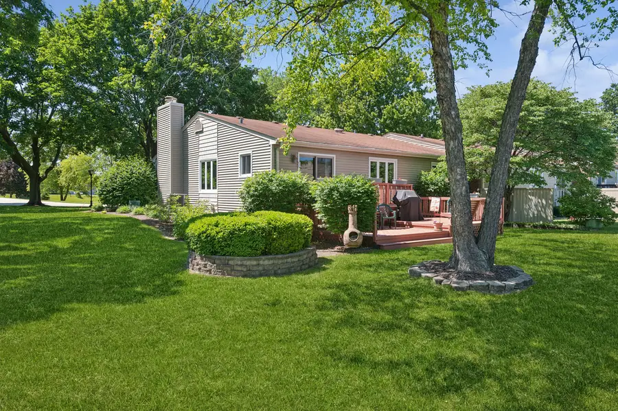 12 Pebblewood Trail, Naperville, IL 60563 - #2