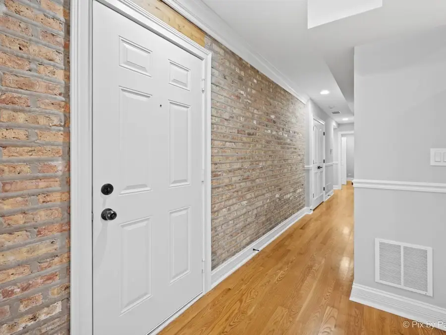 5217 N Winthrop Avenue #G, Chicago, IL 60640 - #2