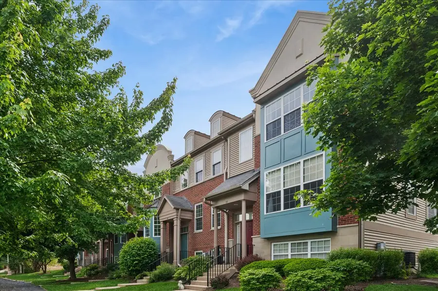 35 Thomas Court, Grayslake, IL 60030 - #2