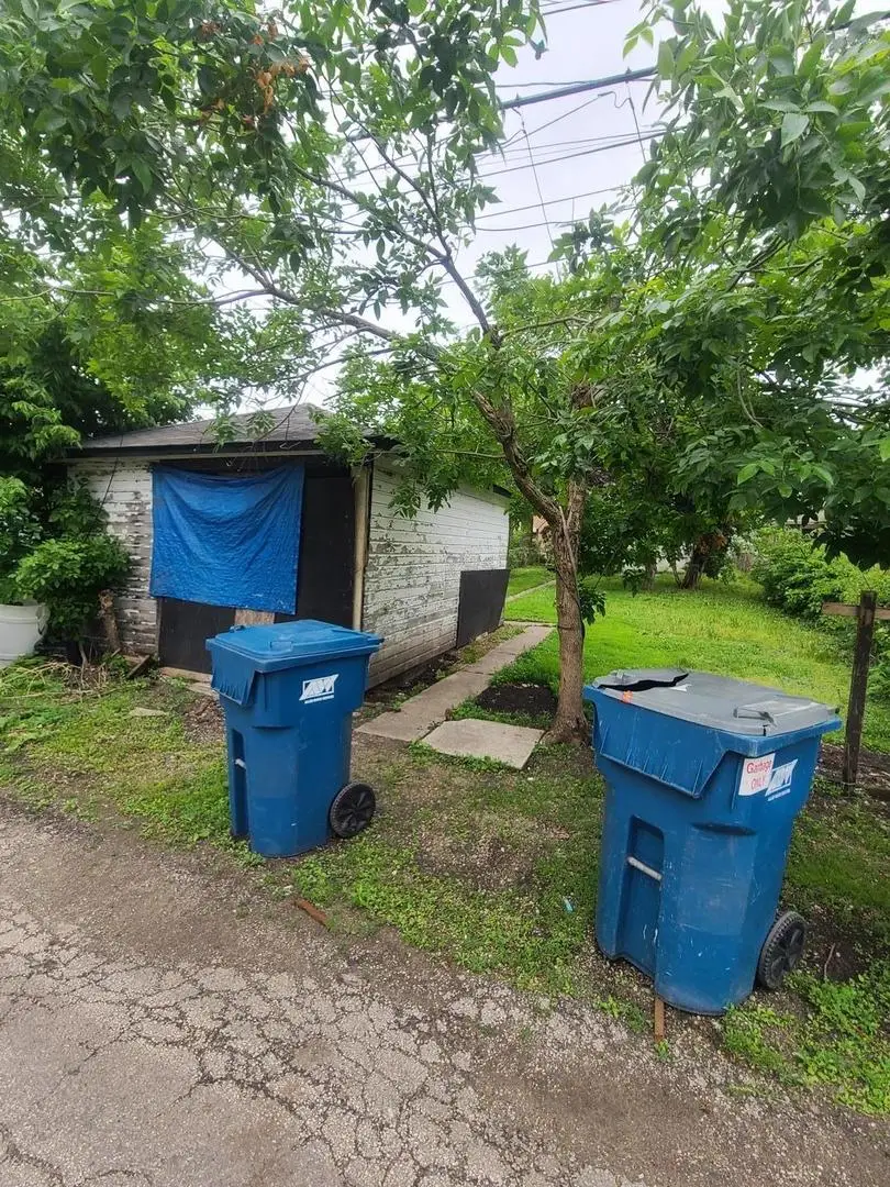 485 S Rosewood Avenue, Kankakee, IL 60901 - #3