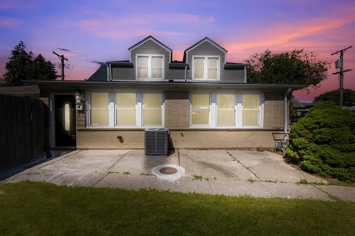 4900 S Laramie Avenue, Chicago, IL 60638 - #1