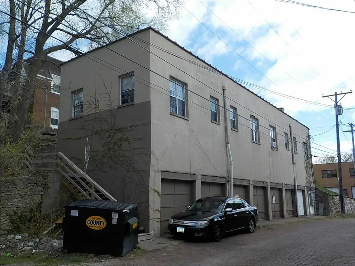 620/26 N Perry Street, Davenport, IA 52803 - #1