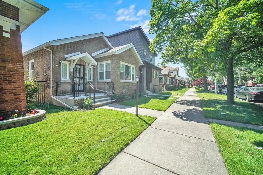 7707 S Ridgeland Avenue, Chicago, IL 60649 - #2