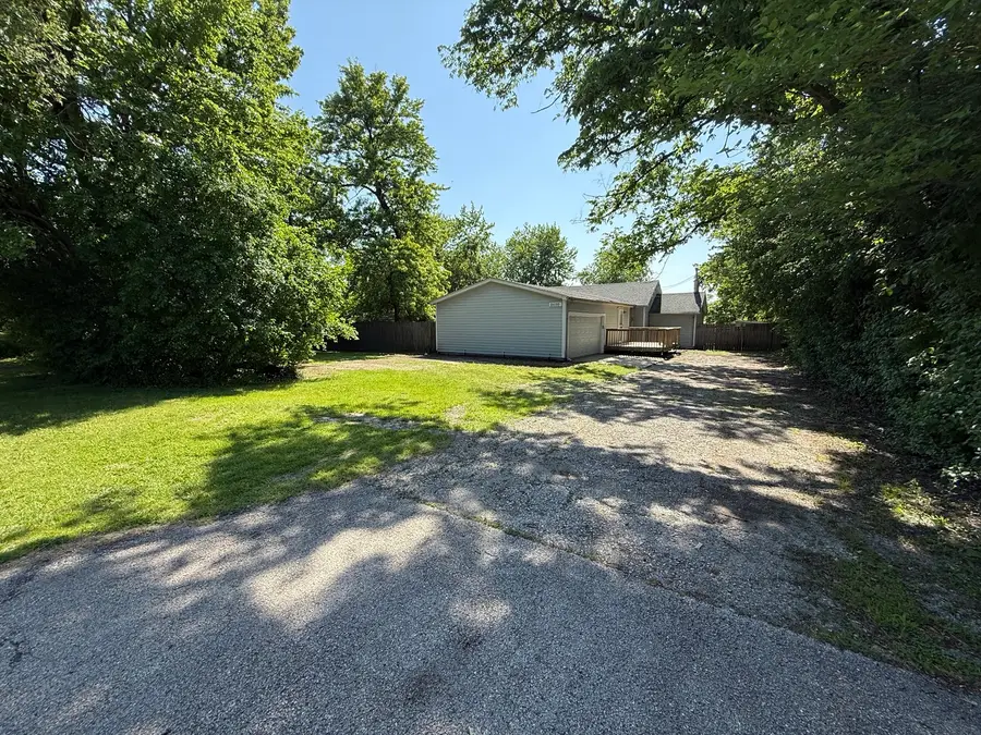 8400 S 84th Court, Hickory Hills, IL 60457 - #2