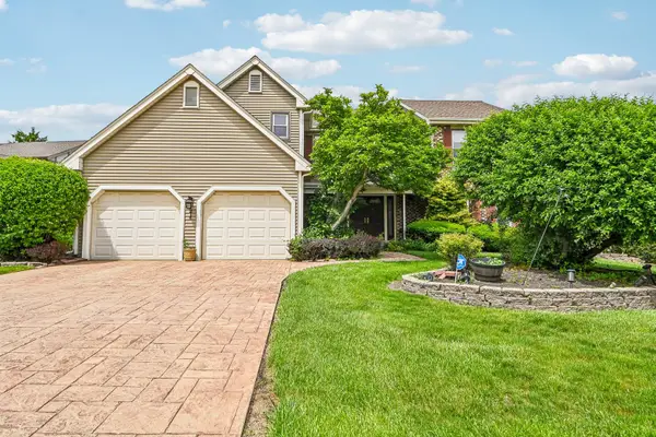 214 Carmelhead Lane, Schaumburg, IL 60193