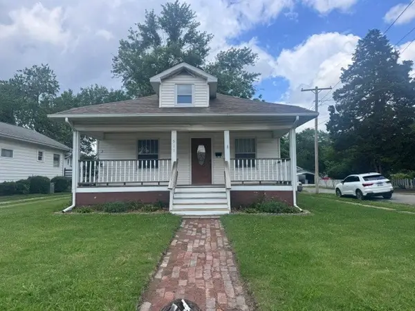 511 Lawrence Street, Benton, IL 62812