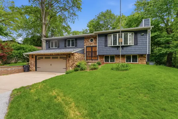 3001 2nd Street, Moline, IL 61265