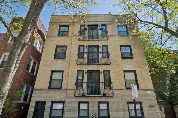 6333 N Glenwood Avenue #3W, Chicago, IL 60660