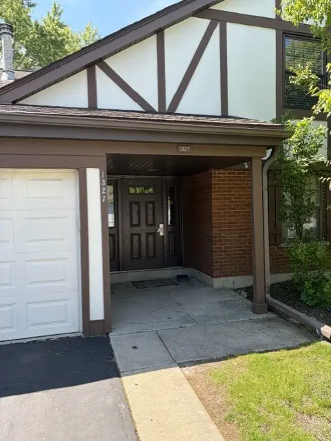 1327 Williamsburg Drive #D2, Schaumburg, IL 60193 - #1