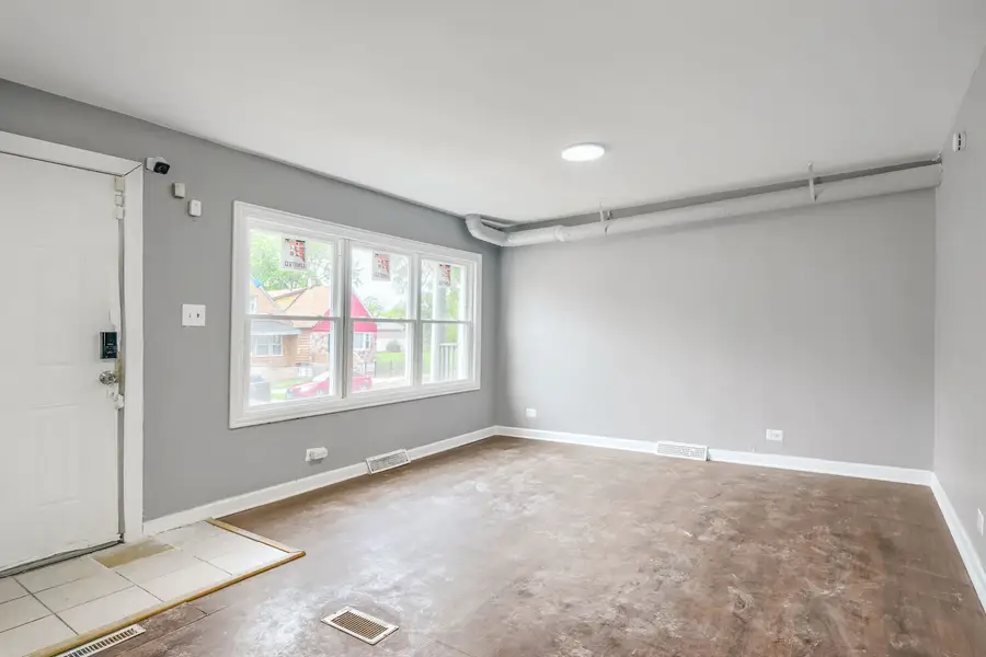 12025 S Prairie Avenue, Chicago, IL 60628 - #3