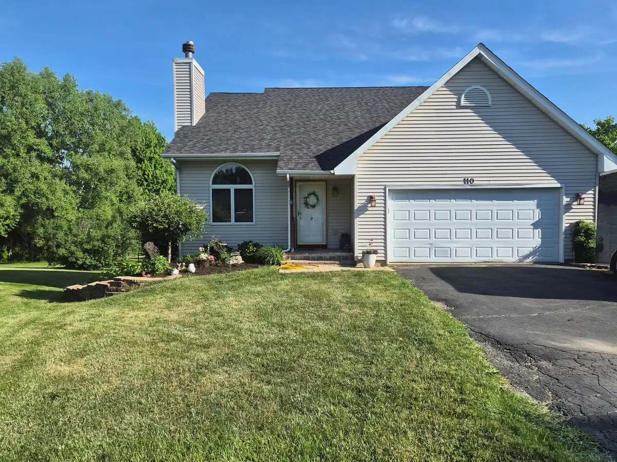 110 Falcon Way, Poplar Grove, IL 61065 - #1