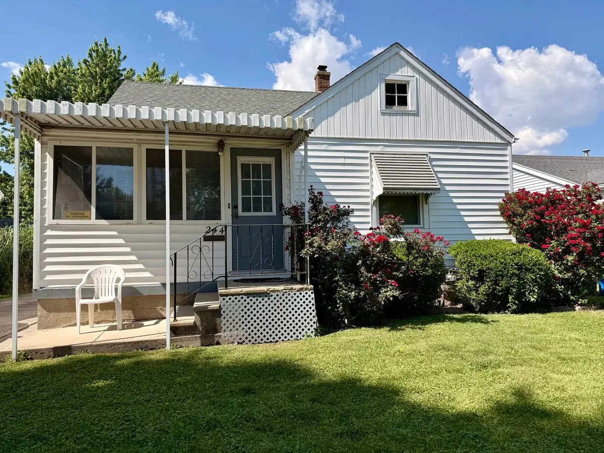 244 E Pierson Avenue, Decatur, IL 62526 - #1