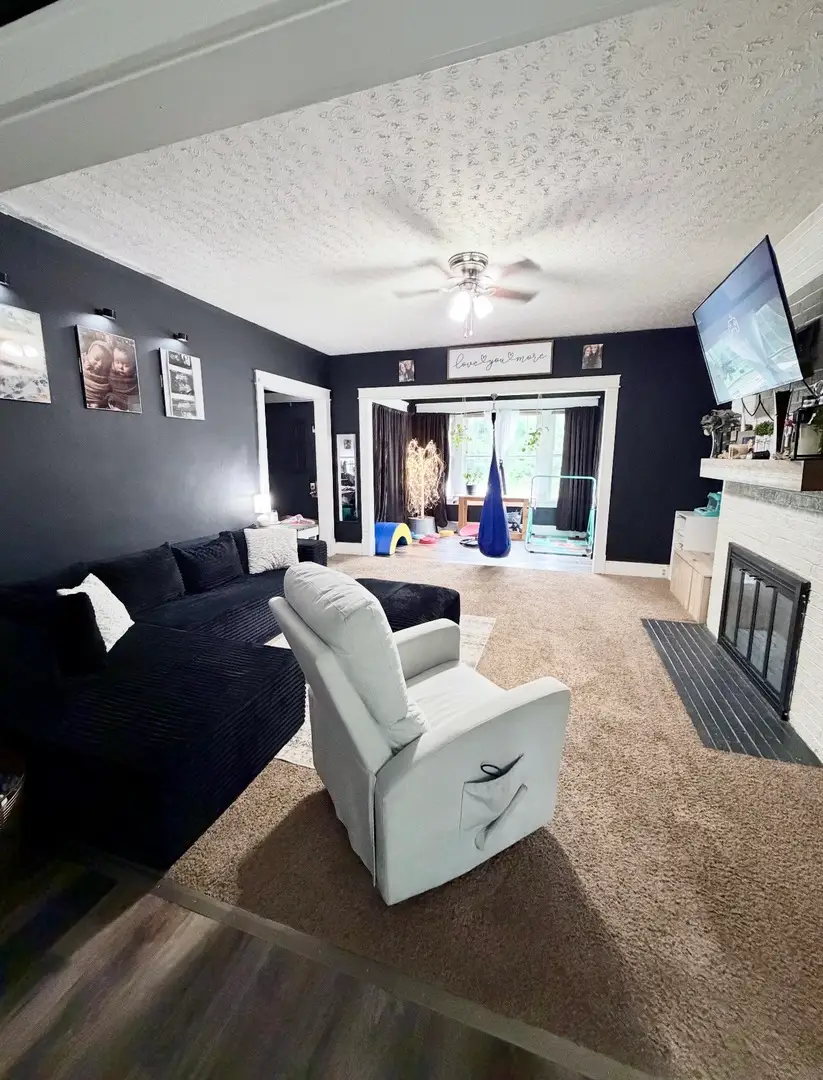 520 E 6th Street, Centralia, IL 62801 - #3