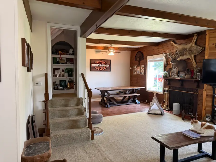 1511 4th Street, Fulton, IL 61252 - #3