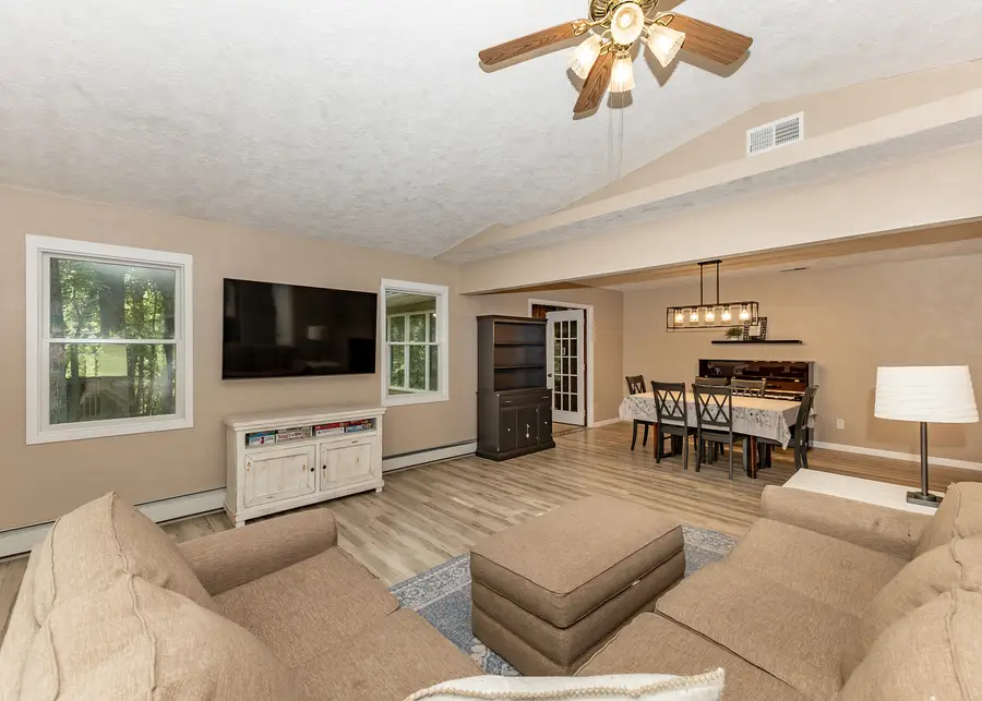 101 N Park Avenue, Geneseo, IL 61254 - #3