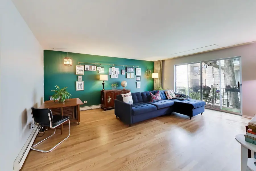 1125 W Lunt Avenue #203, Chicago, IL 60626 - #3