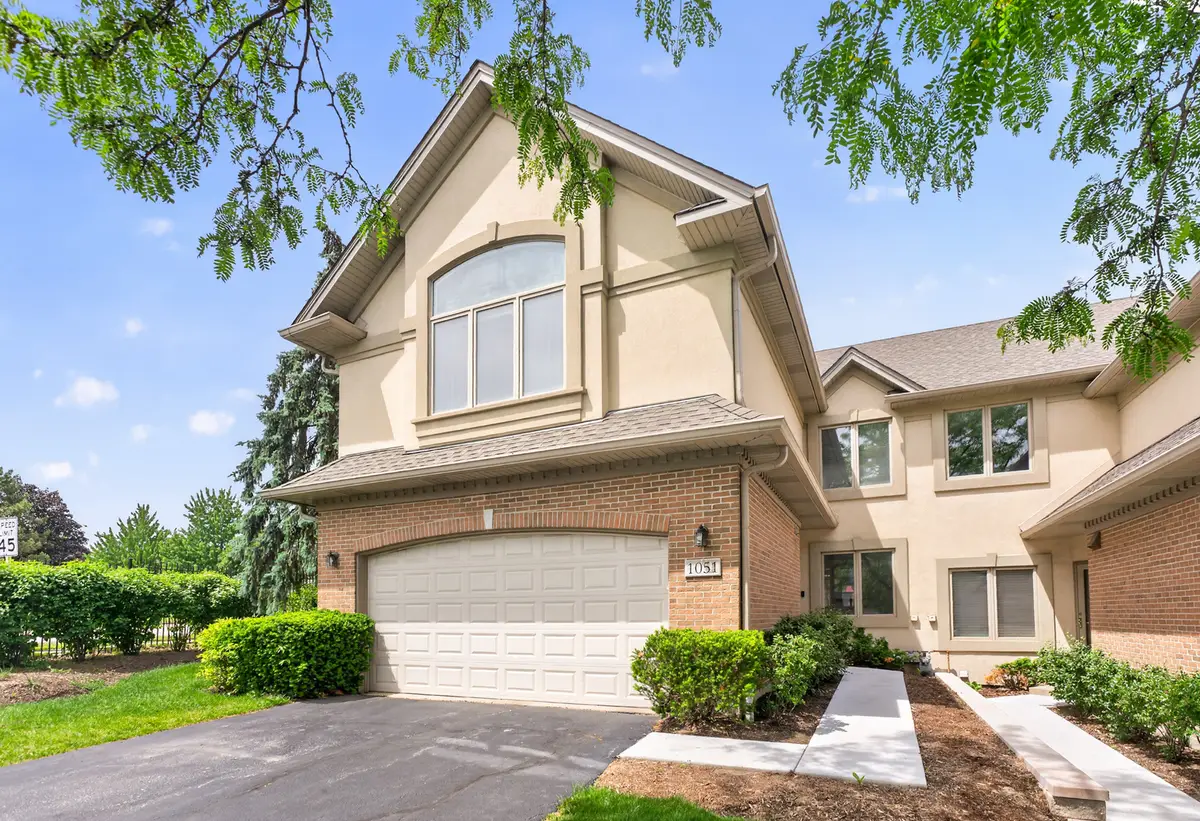 1051 W Sutton Court, Palatine, IL 60067 - #1