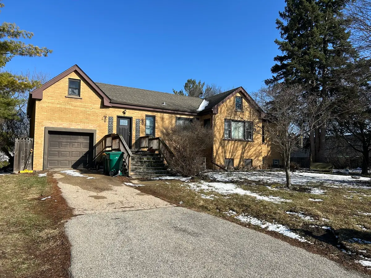 267 10th Street, Wheeling, IL 60090 - #1