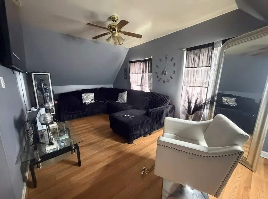 5444 W Walton Avenue, Chicago, IL 60651 - #2