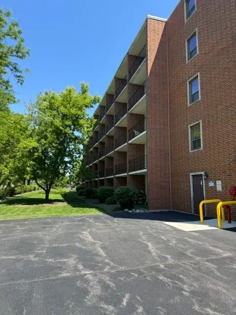 255 S West Avenue #305, Elmhurst, IL 60126 - #2