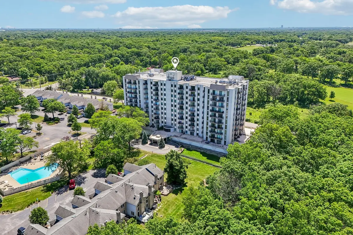 190 S Wood Dale Road #1105, Wood Dale, IL 60191 - #1