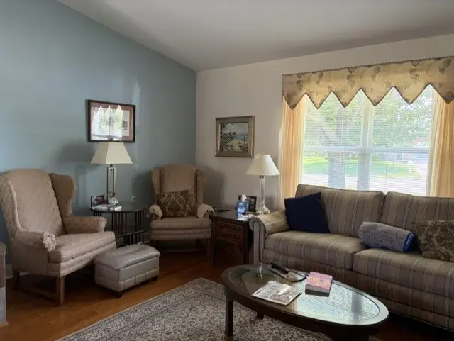 1017 31st Street, Peru, IL 61354 - #3