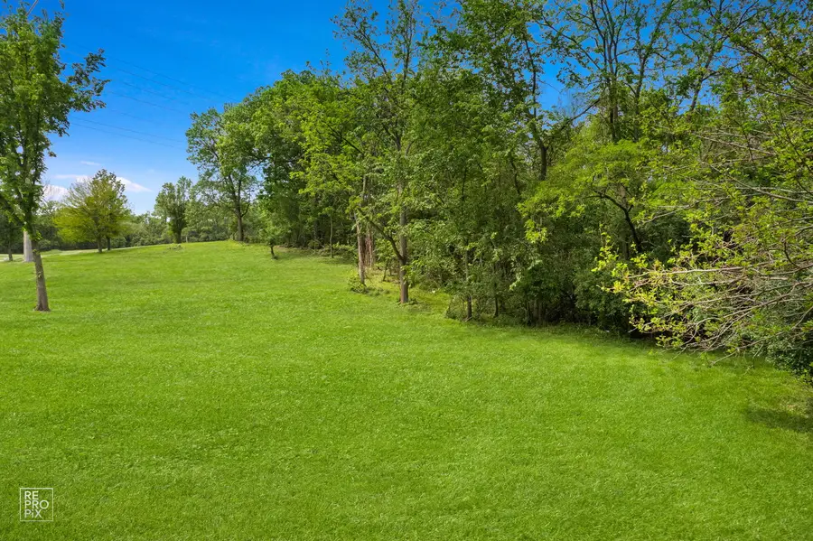 10s641 S Garfield Avenue, Burr Ridge, IL 60527 - #3