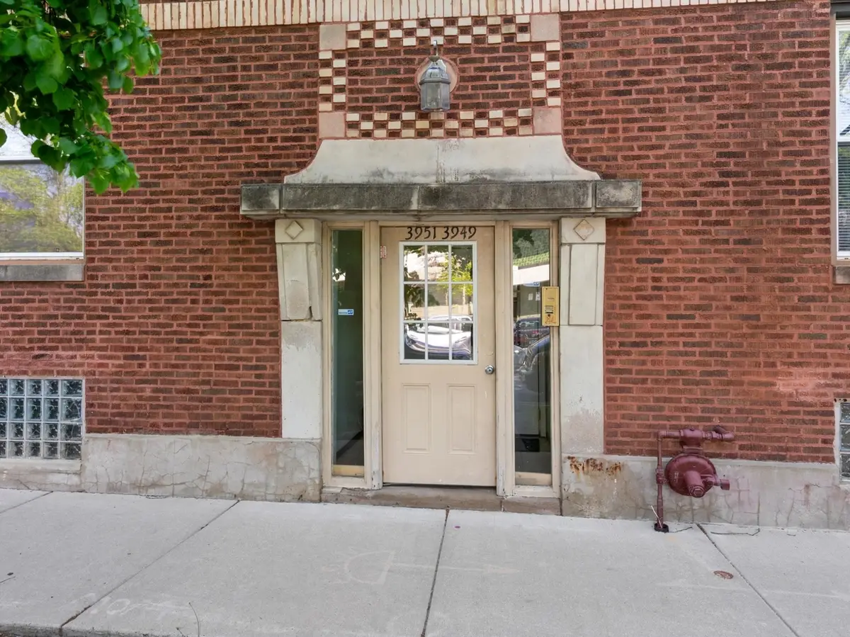 3951 N St Louis Avenue #1, Chicago, IL 60618 - #1