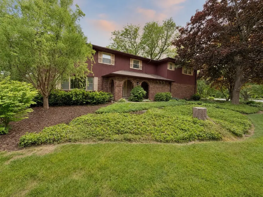 1711 Shaw Woods Drive, Rockford, IL 61107 - #2