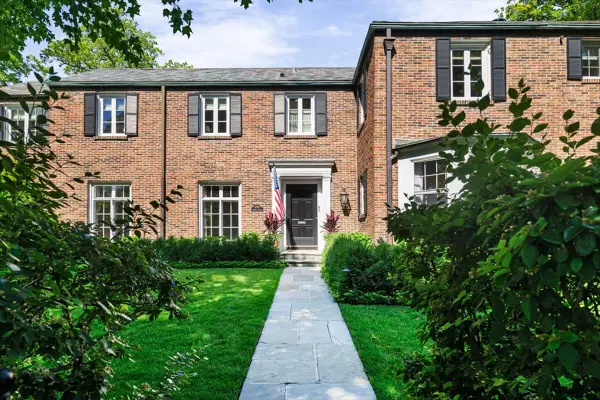 870 Bryant Avenue, Winnetka, IL 60093