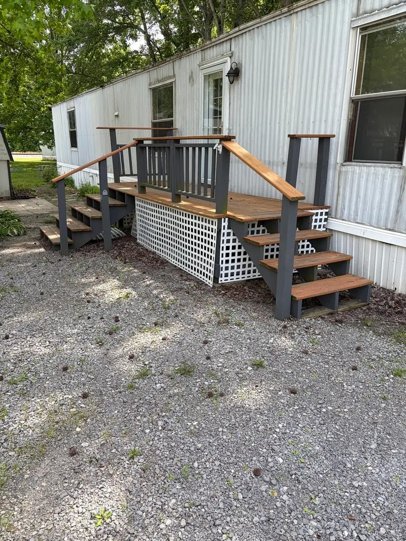 231 S Court Street S #40, Benton, IL 62812 - #1
