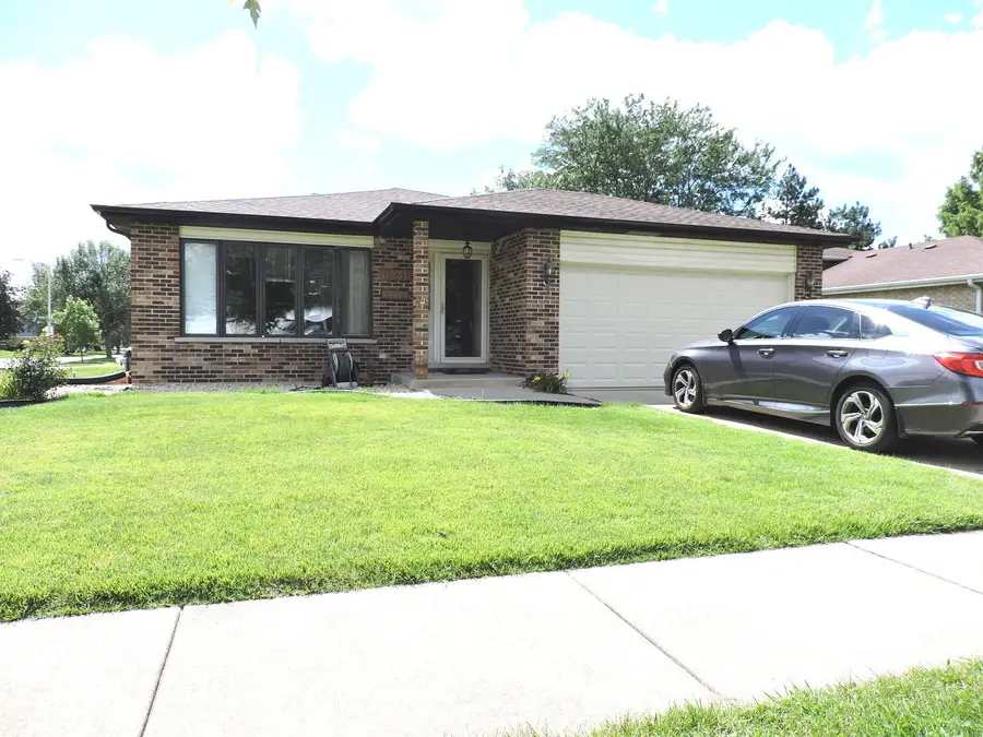6931 Coachwood Trail, Tinley Park, IL 60477 - #2