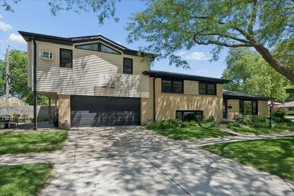 701 Laporte Avenue, Wilmette, IL 60091