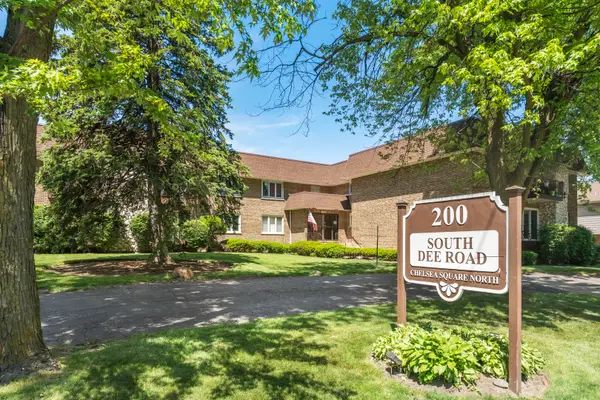 200 S Dee Road #1D, Park Ridge, IL 60068