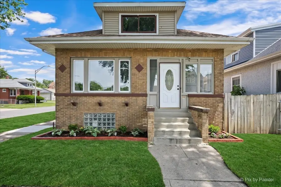 401 23rd Avenue, Bellwood, IL 60104 - #2