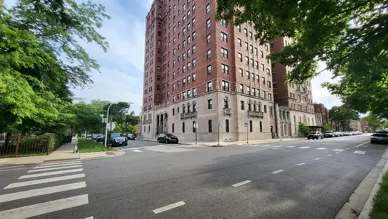 6700 S Crandon Avenue #6A, Chicago, IL 60649