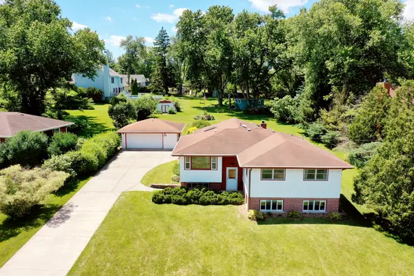 309 E Circle Drive, New Lenox, IL 60451