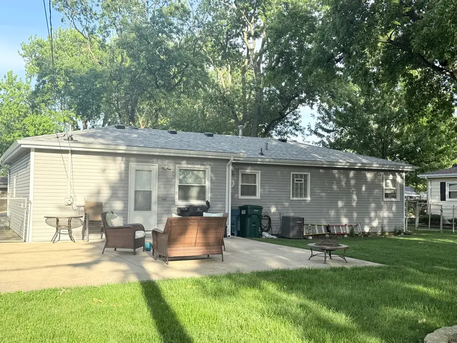 549 Juniper Lane, Bradley, IL 60915 - #3
