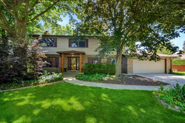 403 Meadowrue Lane, Batavia, IL 60510