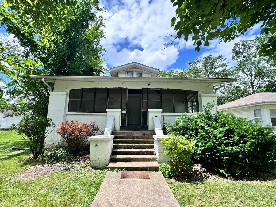 404 S Perrine, Centralia, IL 62801 - #2