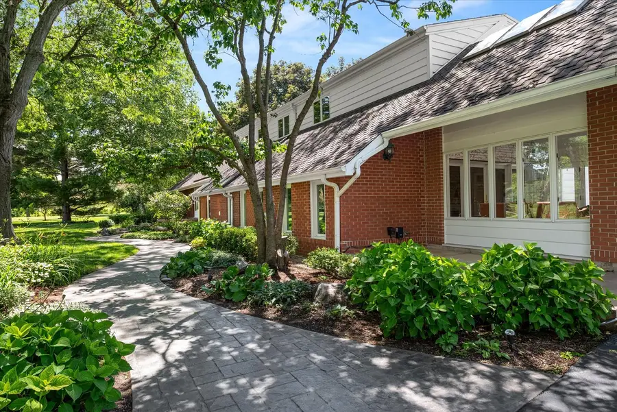 6N056 Surrey Road, Wayne, IL 60184 - #3
