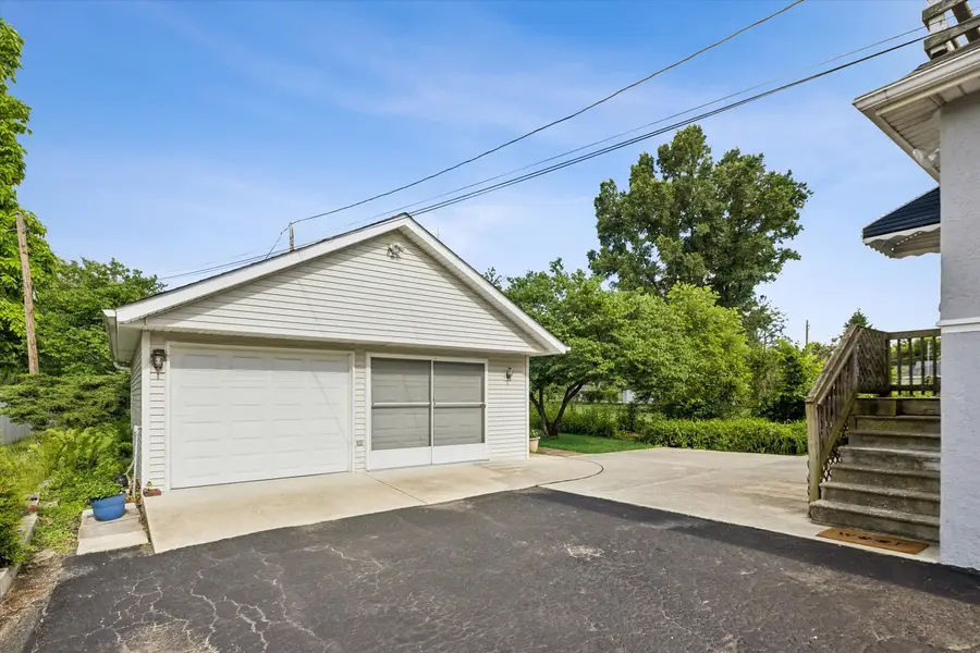 509 S Oakland Avenue, Villa Park, IL 60181 - #2