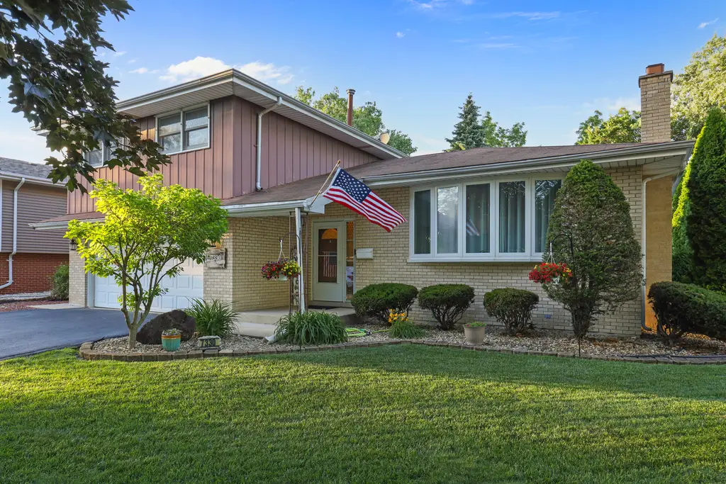 7330 170th Place, Tinley Park, IL 60477 - #1