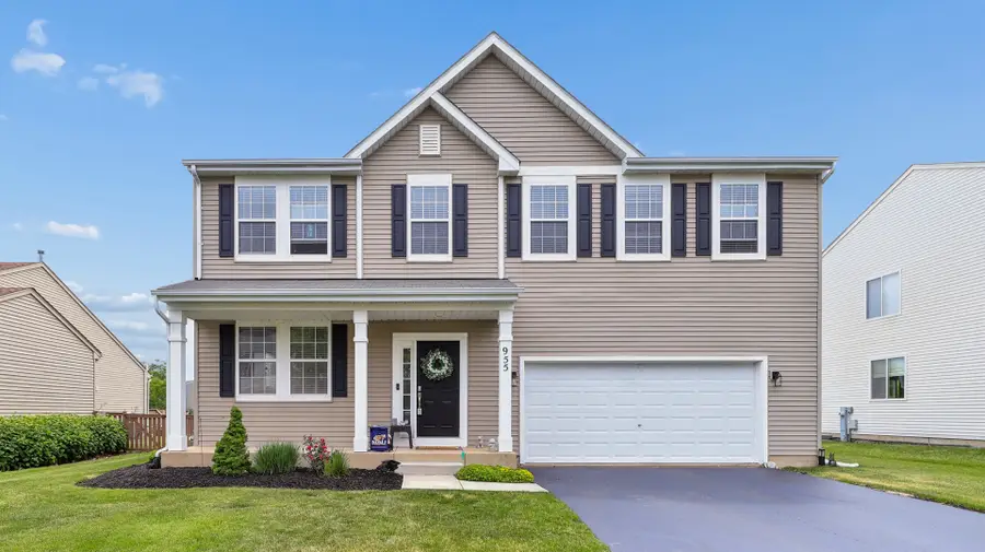 955 Valley Stream Drive, Pingree Grove, IL 60140 - #2