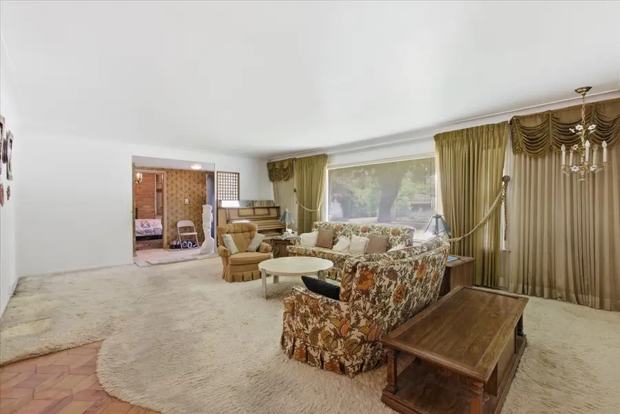 3620 Crain Street, Skokie, IL 60076 - #2